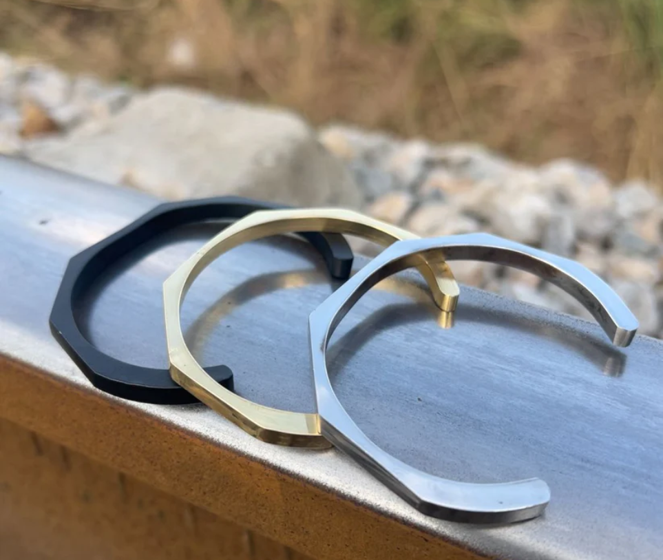 𝐒𝐭𝐚𝐢𝐧𝐥𝐞𝐬𝐬 𝐒𝐭𝐞𝐞𝐥 𝐁𝐫𝐚𝐜𝐞𝐥𝐞𝐭 - 𝐌𝐨𝐝𝐞𝐫𝐧 𝐄𝐭𝐡𝐧𝐢𝐜 𝐁𝐚𝐧𝐠𝐥𝐞 𝐟𝐨𝐫 𝐌𝐞𝐧 & 𝐖𝐨𝐦𝐞𝐧