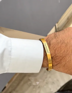 اپنی مرضی کے مطابق نام کارا + مفت رنگ